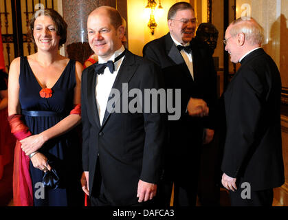 Olaf Scholz and wife Britta Ernst at the Henry Nannen ...