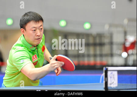 China's Ma Lin competes in the International Table Tennis Federation German Open 2011 in Dortmund, Germany, 26 February 2011. Photo: Revierfoto Stock Photo