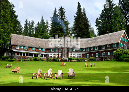 Historic Lake Quinault Lodge. Olympic National Park, Washington, USA. Stock Photo