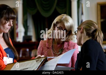Austin, Texas, USA. 12th July, 2013.Texas Senate spent hours discussing the Final Passage of Texas Abortion Bill, which passed by 19-11. Credit:  Sandra Dahdah/ZUMAPRESS.com/Alamy Live News Stock Photo
