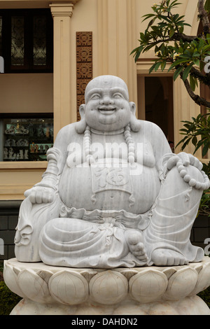 Stone Buddha sculptures at the Marble Factory in the Marble Mountains ...