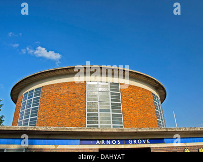 Exterior of Arnos Grove Underground Station, designed by Charles Holden Stock Photo