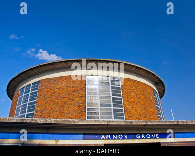 Exterior of Arnos Grove Underground Station, designed by Charles Holden Stock Photo