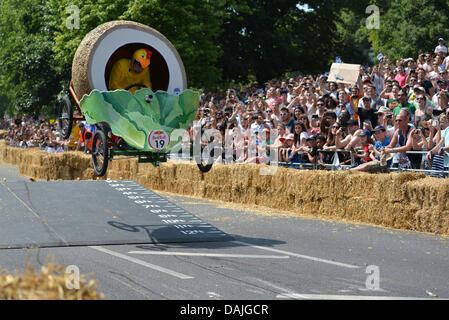 London, UK. 14th July, 2013. Scotcheggspress takes the big air jump at the redbull soapbox race at Alexandra Palace in London on the 14th July 2013. Credit:  Paul Hayday/Alamy Live News Stock Photo