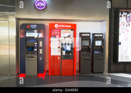 dh  BANKING SINGAPORE Singapore ATM cash machines UOB CBC AXS Electronic Service Delivery Network Stock Photo