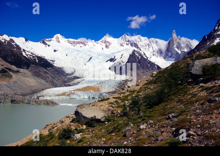 Laguna Torre, Cerro Grande, Cerro Doblado, Cerro Torre, Chile, Patagonia, Los Glaciares National Park, El Chalten Stock Photo