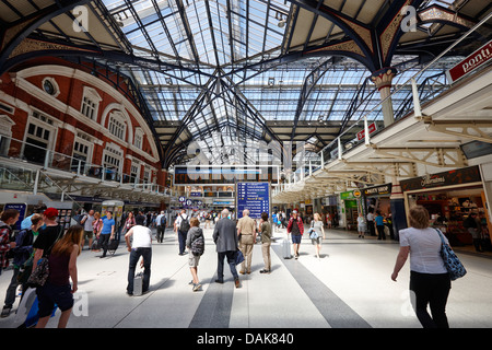 london liverpool street main line railway station, england uk Stock Photo