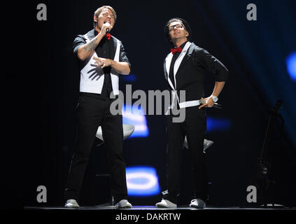 Musiqq representing Latvia performs during the first rehearsal for the second Semi-Final of the Eurovision Song Contest in Duesseldorf, Germany, 04 May 2011. The Final of the 56th Eurovision Song Contest takes place on 14 May 2011. Photo: Joerg Carstensen Stock Photo