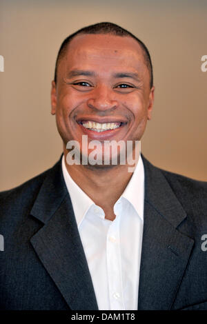 The former Brasilian national soccer player Paulo Sergio stands inside the foyer of the Hotel Steigenberger Frankfurter Hof in Frankfurt/Main, Germany, 16 May 2011. Sergio joined the press conference on the presentation of the 'Brazilmasters 94.02' Photo: Marc Tirl Stock Photo