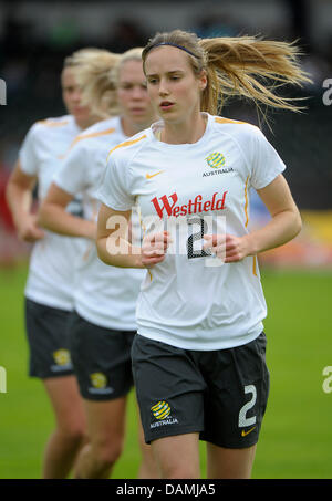 Ellyse Perry of Australia warms up during the Third Women's T20I ...