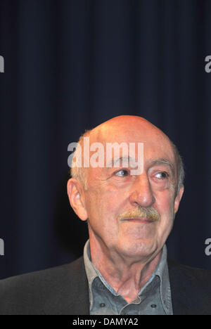 The Georgian director Otar Iosseliani poses during the awarding of the  CineMerit Award in Munich, Germany, 01 July 2011. Iosseliani was honoured for his lifetime work. The awarding took place within the Film Festival Munich. Photo: Felix Hoerhager Stock Photo