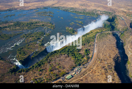 Zambezi river at Victoria Falls, a World Heritage Site, border between Zimbabwe and Zambia, and a world famous tourist resort Stock Photo