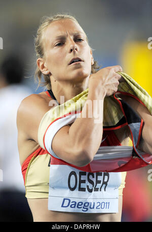 Jennifer Oeser of Germany reacts in the Shot Put event of the Heptathlon competition at the 13th IAAF World Championships in Athletics in Daegu, Republic of Korea, 29 August 2011. Photo: Rainer Jensen dpa  +++(c) dpa - Bildfunk+++ Stock Photo