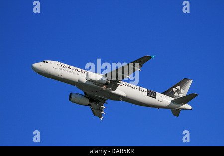 aircraft take-off air new zealand airbus a320 Stock Photo