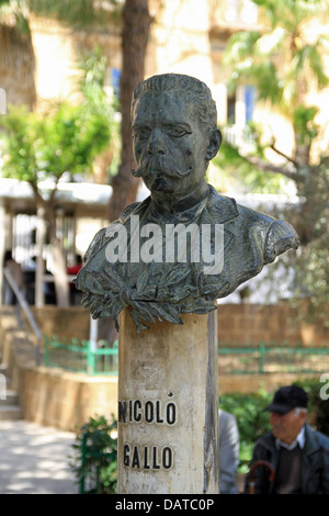 Nicolò Gallo ( Agrigento , 10 August 1849 - Rome , 7 March 1907 ) was an Italian politician of the historical Left.  He was Minister of Education of the Kingdom of Italy and Minister of Grace and Justice ; for a short time he was also President of the Chamber of Deputies of the Kingdom of Italy . Stock Photo