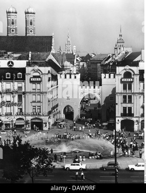 geography / travel, Germany, Munich, Karlsplatz, view over the square with fountain and Karlstor, 1960s, towers, Stachus, square, squares, fountain, fountains, historic, historical, 20th century, people, Additional-Rights-Clearences-Not Available Stock Photo