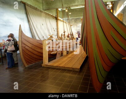 Reconstructed Viking ships of the 11th century, discoverd in the Roskilde fjord in 1962, are presented in the ship hall of the museum for Viking ships in Roskilde, Denmark, 22 May 2007. Shipbuilding and seafaring of the Vikings are presented in the museum that has its own wharf and an archaeological workshop and offers Viking ship boat trips in the summer. Photo: Maurizio Gambarini