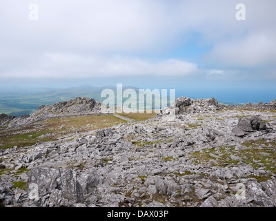 Snowdonia's Nantlle Ridge - view from the outlying Mynydd Graig Goch across the Lleyn Peninsular to the hills of Yr Eifl Stock Photo
