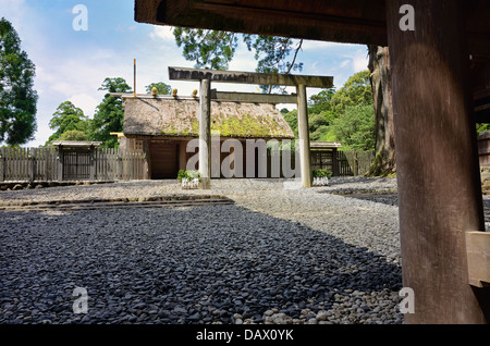 The main Shinto sanctuary Naikū (内宮) located in Ise Grand Shrine complex, in Mie prefecture, Japan. Stock Photo