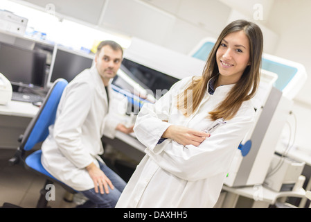 Doctors in the modern medical laboratory Stock Photo