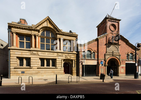 Castleford Free Library opened 1905, on the left, and The Market Hall, opened 1880, on the right. Stock Photo