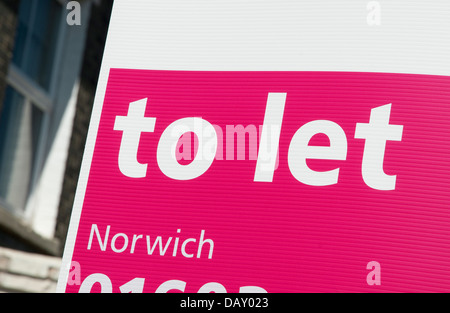 estate agent to let board outside residential property Stock Photo