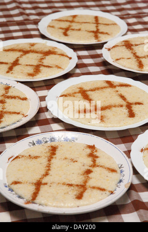 Papas de Carolo (Portuguese cornmeal porridge) 