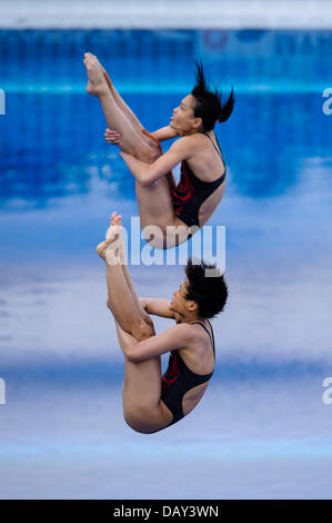 Barcelona, Spain. 20th July, 2013. Eventual winners, China's Minxia Wu and Tingmao SHi (CHN) in action during the Womens 3m Synchronised Springboard Diving Final in the 2013 FINA World Championships at the Piscina Municipal de Montjuic. Credit:  Action Plus Sports/Alamy Live News Stock Photo