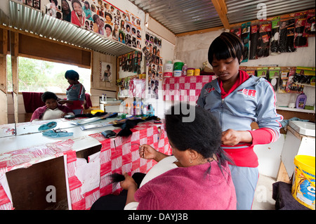Hairdresser, Imizamo Yethu township, Hout Bay, Cape Town, South Africa Stock Photo