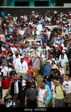 Gullane, East Lothian, Scotland. 20th , 2013. Fans Golf : Spectators during the third round of the 142nd British Open Championship at Muirfield in Gullane, East Lothian, Scotland . Credit:  Koji Aoki/AFLO SPORT/Alamy Live News Stock Photo