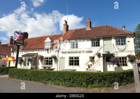 The Waggon & Horses pub in the village of Hartley Wintney, Hampshire ...