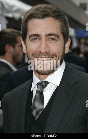 Actor Jake Gyllenhaal arrives at the world premiere of the movie 'Rendition' duirng the International Film Festival at Roy Thomson Hall in Toronto, Canada, 07 September 2007. Photo: Hubert Boesl Stock Photo