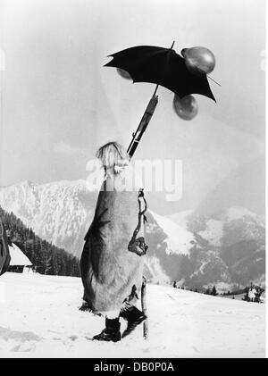 festivities, carnival, carnival on skis, costumed skier, Firstalm, Schliersee, 1957, Additional-Rights-Clearences-Not Available Stock Photo