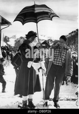 festivities, carnival, carnival on skis, costumed skiers, Firstalm, Schliersee, 1963, Additional-Rights-Clearences-Not Available Stock Photo