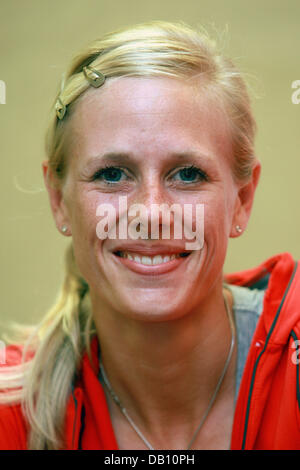 A file photo dated 29.08.2007 shows German long jump athlete Bianca Kappler during the Athletics World Championships 2007 in Osaka, Japan. According to a report by German daily 'Saarbruecker Zeitung' (Wednesday edition, 17.10.2007) the athlete does not rule out sueing her former competitor and confessed doping abuser US American Marion Jones. Kappler had narrowly missed the 2004 Ol Stock Photo