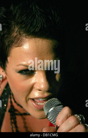 American singer Pink is pictured during a performance at the Zenith in Munich, Germany, 7 December 2007. She came to Germany for one show only entitled 'Let's get the christmas party started'. Photo: TOBIAS HASE Stock Photo