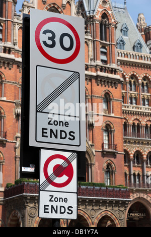 Congestion zone exit sign at Euston Road, St Pancras Station at back, Central London Stock Photo