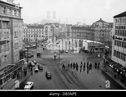 geography / travel, Germany, Munich, squares, Karlsplatz / Stachus, strike of the tramway employees, Sunday 14.1.1958, Additional-Rights-Clearences-Not Available Stock Photo