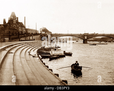 Nottingham Trent Bridge early 1900s Stock Photo