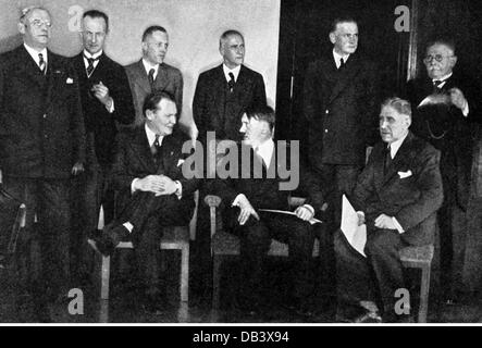 Hitler, Adolf, 20.4.1889 - 30.4.1945, German politician (NSDAP), Chancellor of the Reich 30.1.1933 - 30.4.1945, with his cabinet at day of the formation of a government, Chancellery of the Reich, Berlin, 30.1.1933, President of Reichstag Hermann Goering, vice chancellor Franz von Papen, Minister for Labour Franz Seldte, Reich commissary for the provision of work Guenther Gereke, Minister of Finance Lutz Count Schwerin von Krosigk, Minister of the Interior Wilhelm Frick, Minister of the Armed Forces Werner von Blomberg, Minister for Economic Affairs Alfred Hugen, Stock Photo