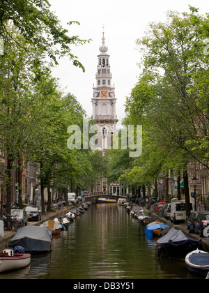 Groenburgwal canal with the Zuiderkerk church in the city center of Amsterdam, the Netherlands Stock Photo