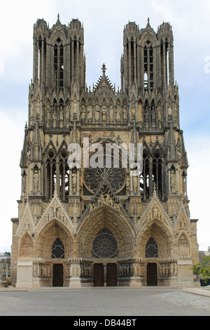 Reims, Cathedral of Notre-Dame, Champagne, France Stock Photo