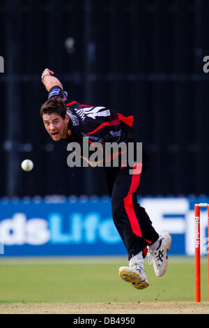 Leicester, UK. Tuesday 23rd July 2013.  Leicestershire's Rob Taylor bowling during the FriendsLife t20 North Group cricket match between Leicestershire Foxes and Lancashire Lightning. Credit:  Graham Wilson/Alamy Live News Stock Photo