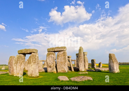 Stonehenge Stone Circle, Wiltshire, England - the famous Stonehenge megalithic monument in Wiltshire...