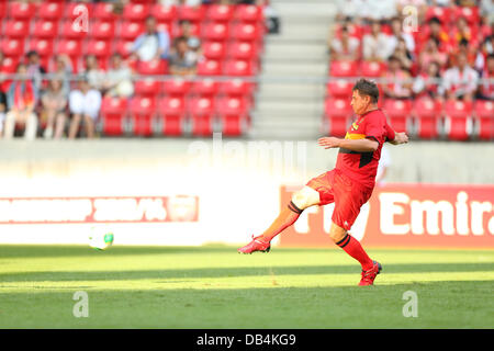 Nagoya, Japan. 22nd , 2013. Dragan Stojkovic (Grampus OB) Football / Soccer : Dragan Stojkovic scores a goal during the Nagoya Grampus Legend Match at Toyota Stadium in Nagoya, Japan . Credit:  Kenzaburo Matsuoka/AFLO/Alamy Live News Stock Photo