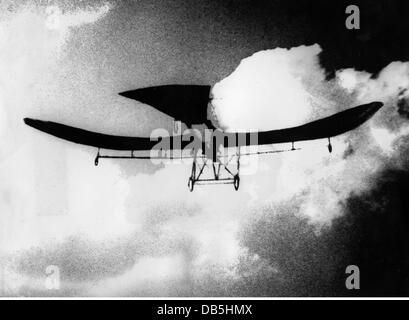 transport / transportation, aviation, aircrafts, Etrich II 'Taube' of  Igo Etrich, flying, circa 1912, , Additional-Rights-Clearences-Not Available Stock Photo