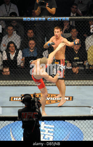 Georges St-Pierre vs Jake Shields  UFC 129 - Welterweight Title Bout held at Rogers Centre Toronto, Canada - 30.04.11 Stock Photo