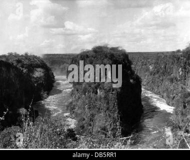 geography / travel, Zimbabwe, landscapes, gorge below the Victoria Falls, seen from the Victoria Falls Hotel, circa 1960s, Additional-Rights-Clearences-Not Available Stock Photo