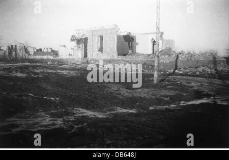 events, Second World War / WWII, Soviet Union, destroyed buildings, Ukraine, 1941/1942, Additional-Rights-Clearences-Not Available Stock Photo