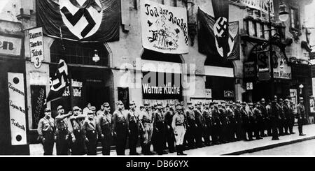 National Socialism, organisations, Sturmabteilung (SA), SA storm in front of a NSDAP party office, Berlin, October 1932, Additional-Rights-Clearences-Not Available Stock Photo